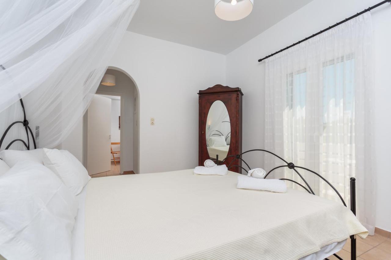 Tzane Studios & Apartments - Steps Away From Golden Beach Chrisi Akti  Esterno foto