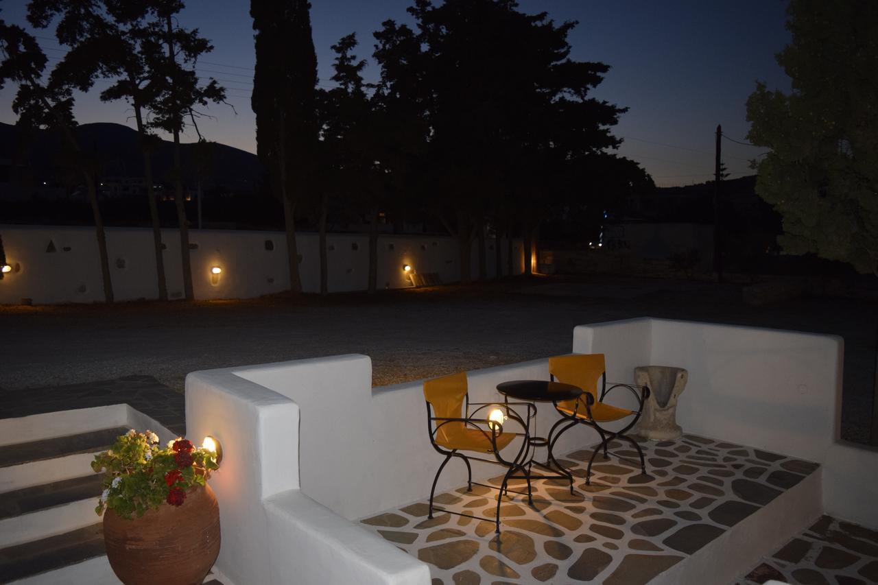 Tzane Studios & Apartments - Steps Away From Golden Beach Chrisi Akti  Esterno foto
